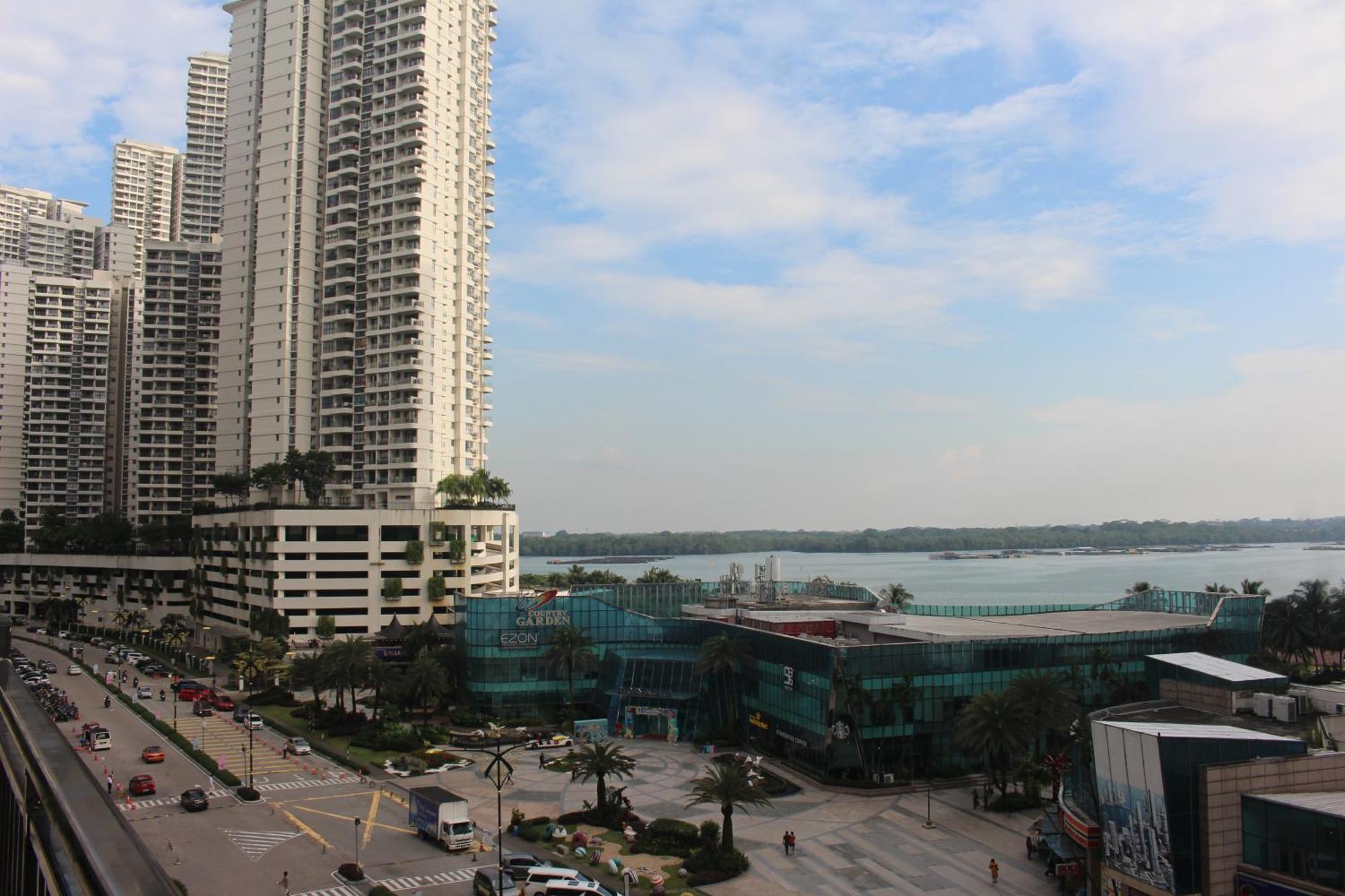 Country Garden Danga Bay Apartment Johor Bahru Exterior photo